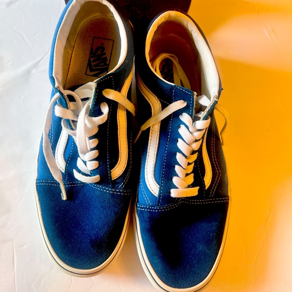 Royal vans size 10 Good condition keep very well - Picture 1 of 3